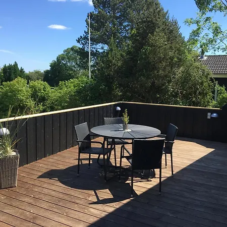 Ferienhaus In Gronninghoved With View Sjolund